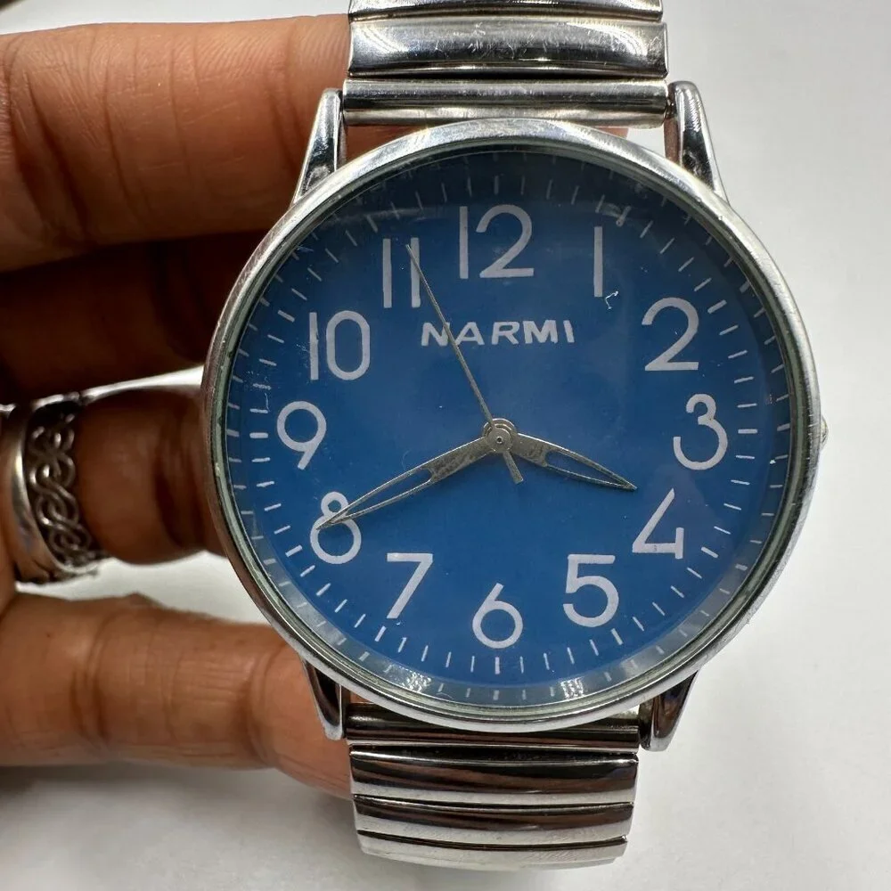 3/$30 Narmi Watch Women Silver Tone Blue Dial Large Numberals Stretch Band